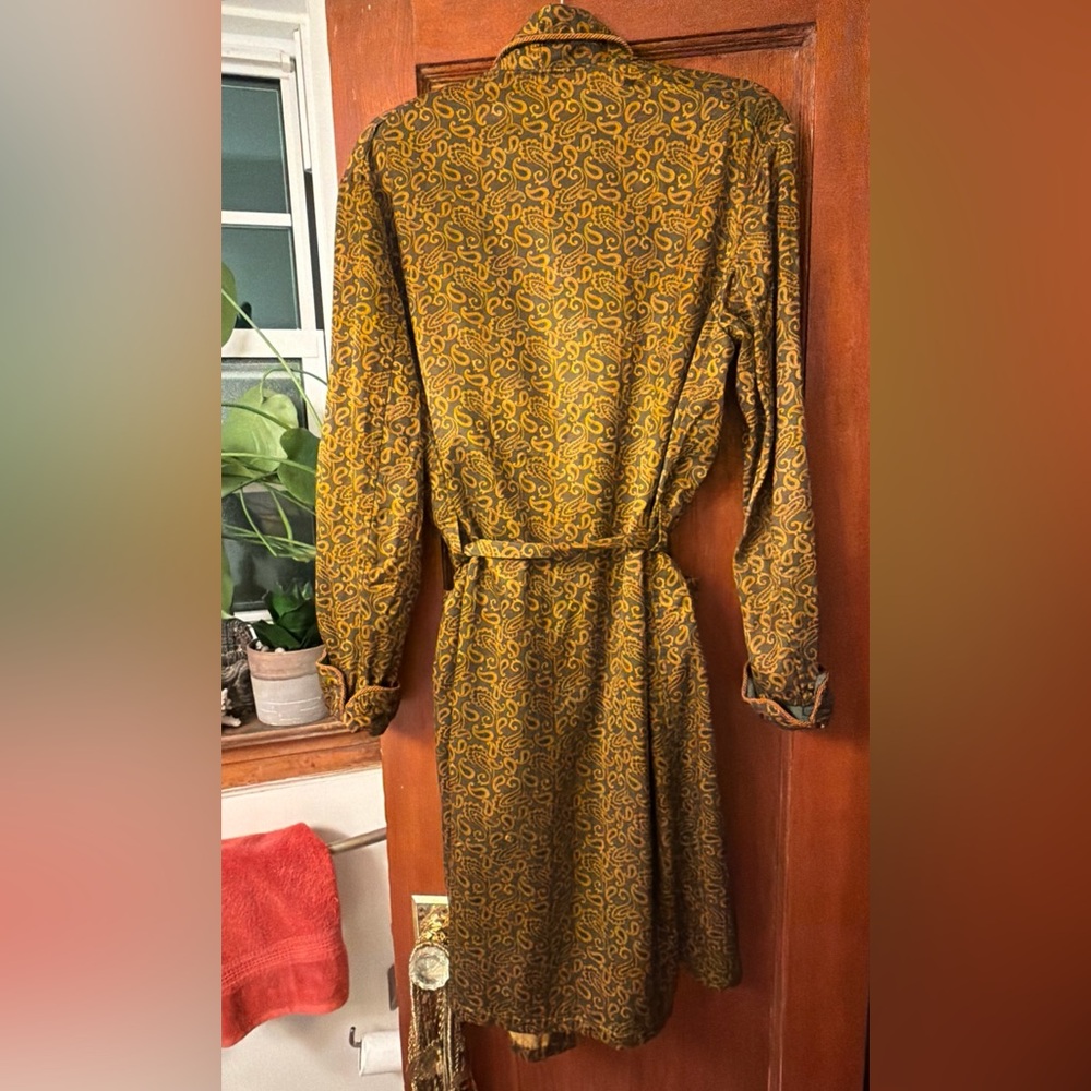 Vintage Creation 60’s/70’s Lordy Paris Paisley Smoking Jacket Robe Unisex - Picture 2 of 16